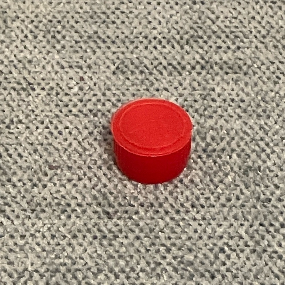 Small Red Container Top - Picture 2 of 2